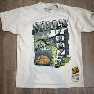 SuperSonics Graphic T-Shirt L